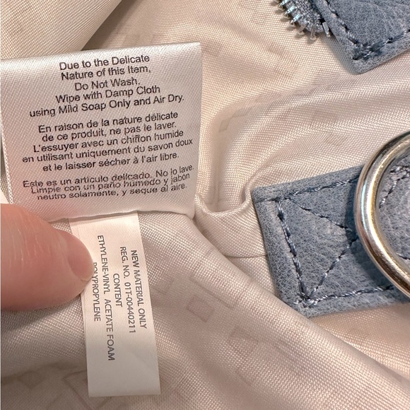 Thirty-One shoulder bag, zipper pouch, and coin purse - Picture 10 of 16